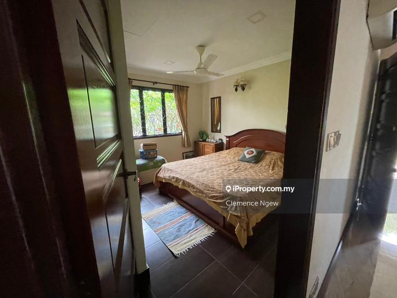 Rumah Berkembar untuk Dijual di SS4, Petaling Jaya oleh Clemence Ngew - iProperty.com.my