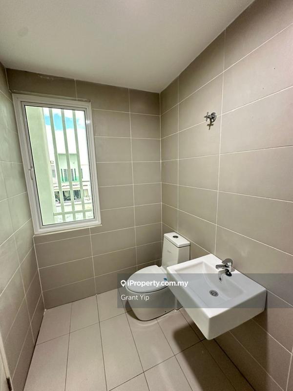 2-storey Terraced House for Rent in Elvina 3B, Bandar Sri Sendayan by Grant Yip - iProperty.com.my