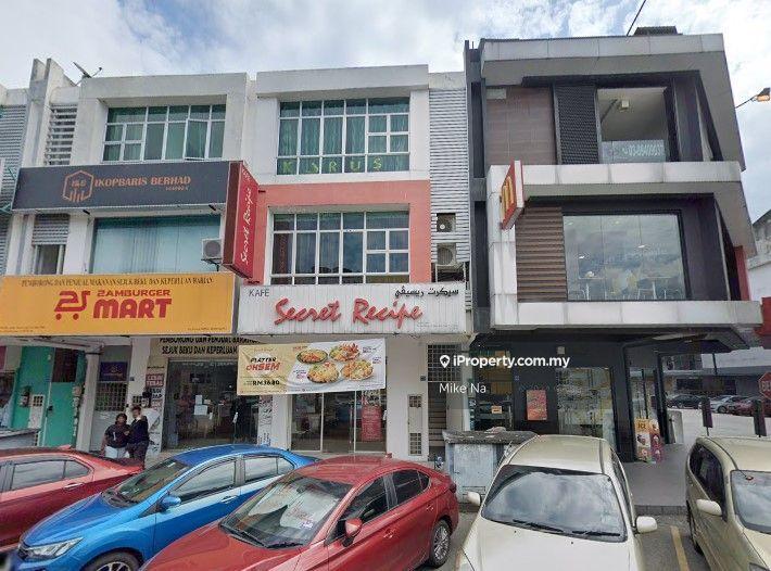 Shop for Rent in Taman Sri Serdang, Seri Kembangan by Mike Na - iProperty.com.my