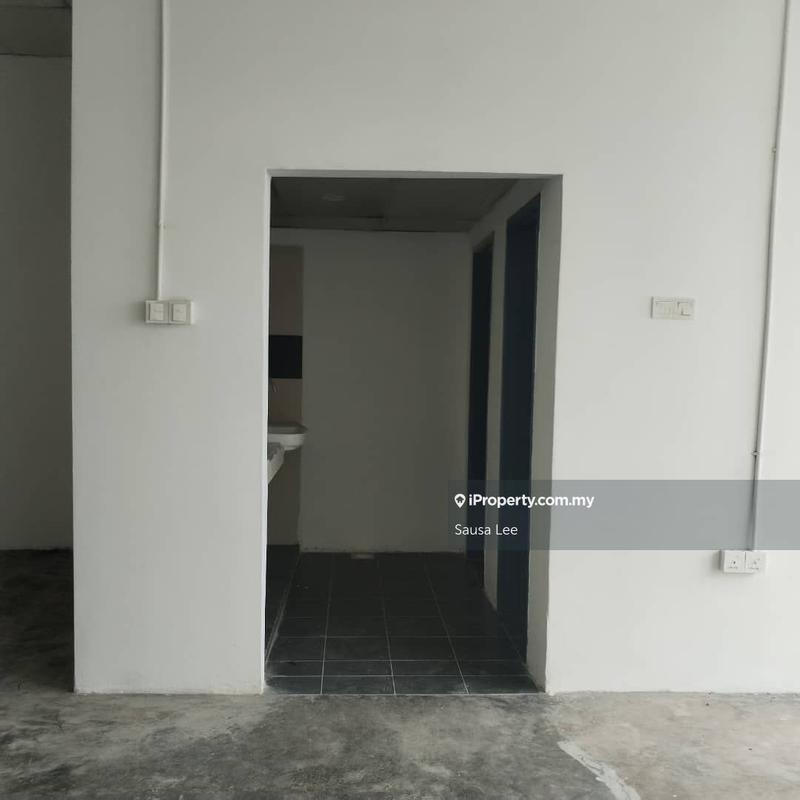Shop for Sale in Taman Damansara Aliff, Tampoi by Sausa Lee - iProperty.com.my
