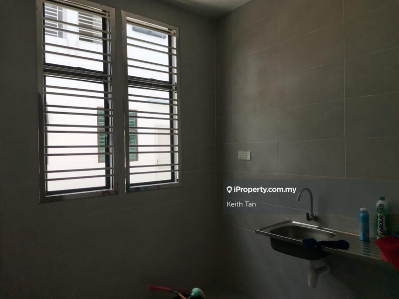 2.5-storey Terraced House for Sale in Taman Ozana Residence, Ayer Keroh by Keith Tan - iProperty.com.my