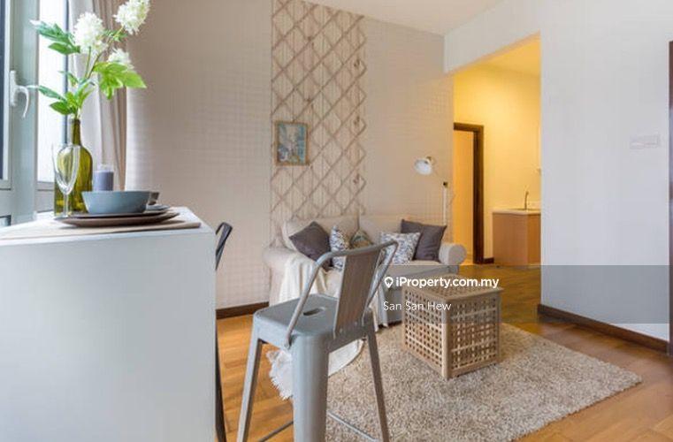 Kediaman Servis untuk Dijual di Regalia Residence oleh San San Hew - iProperty.com.my