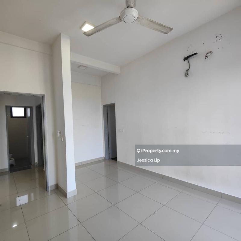 Kondominium untuk Disewa di Green Park Residence oleh Jessica Lip - Master bedroom - iProperty.com.my