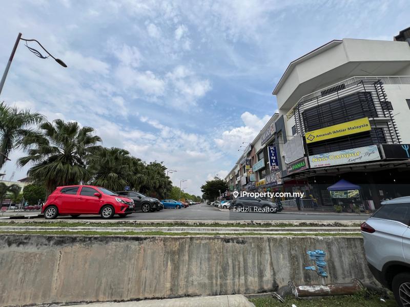Kedai untuk Dijual di Bandar Tun Hussein Onn, Cheras oleh Fadzli Realtor - iProperty.com.my
