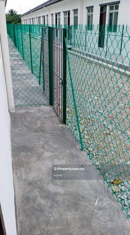 Semi-Detached House untuk Dijual di Banting, Banting oleh Azemi - iProperty.com.my