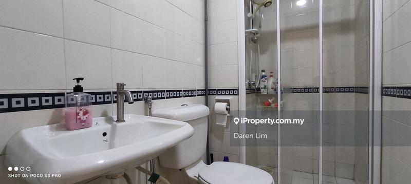 Service Residence for Sale in Maytower Serviced Residences by Daren Lim - iProperty.com.my