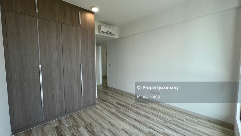 For Sale - The M @ Medini Macrolink