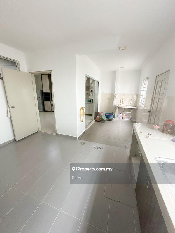 Rumah Berangkai 2 Tingkat untuk Dijual di Bromelia Bandar Seri Coalfields, Sungai Buloh oleh Ka Ee - iProperty.com.my