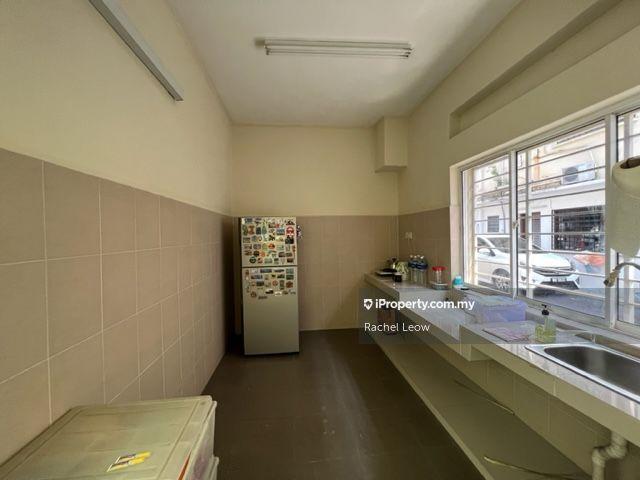 Rumah Teres 2-Tingkat untuk Dijual di Seksyen 5, Petaling Jaya oleh Rachel Leow - iProperty.com.my