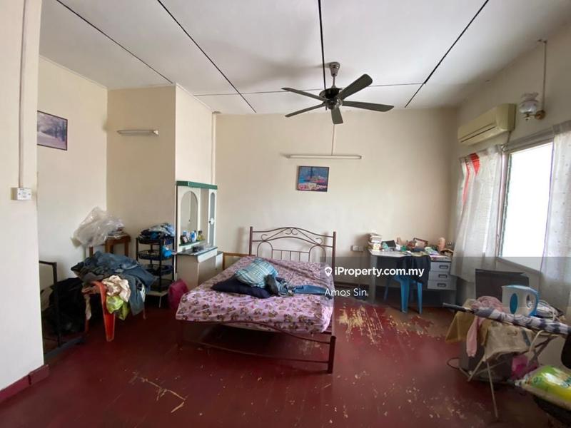 Semi-Detached House for Sale in Taman Green Lane, Jelutong by Amos Sin - iProperty.com.my