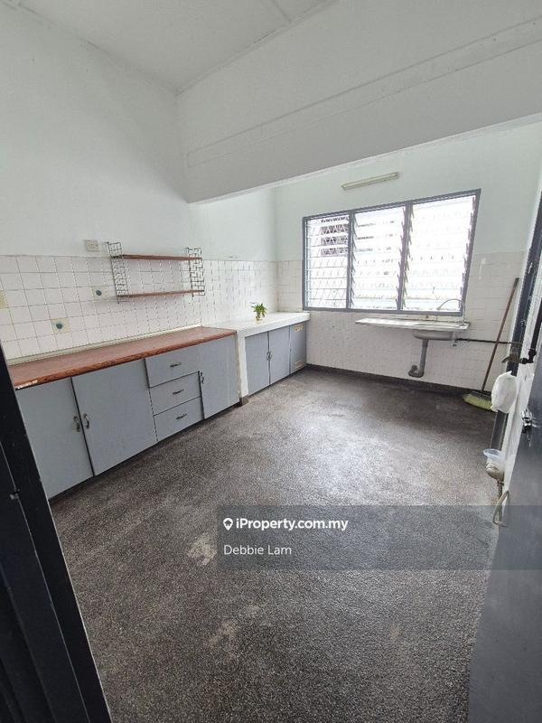 Rumah Teres 1-Tingkat untuk Dijual di Taman Lucky, Bangsar oleh Debbie Lam - iProperty.com.my
