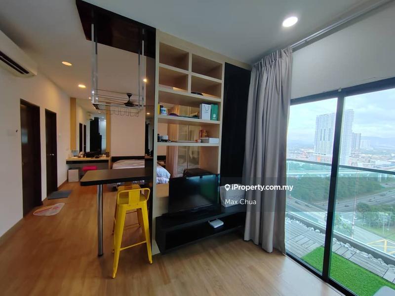 For Rent - Landmark Residence