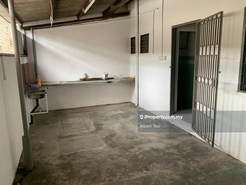 Rumah Teres 1-Tingkat untuk Dijual di PARIT RAJA, Batu Pahat oleh Albert Teo - iProperty.com.my