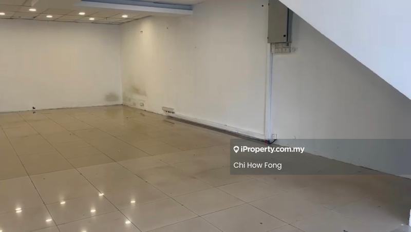Kedai untuk Disewa di Seksyen 8, Bangi oleh Howard Fong - Interior - iProperty.com.my