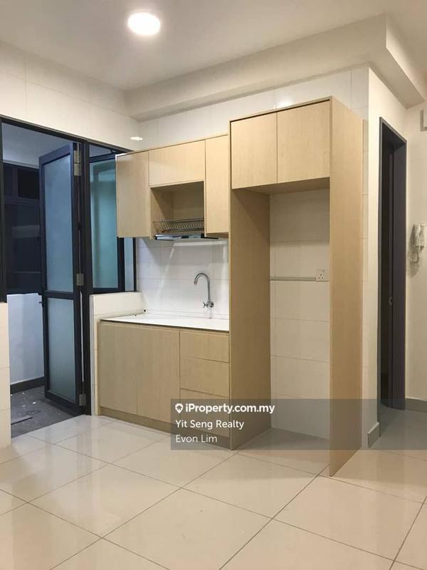 Kediaman Servis untuk Dijual di KL Traders Square oleh Evon Lim - iProperty.com.my