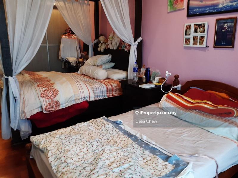 Semi-Detached House for Sale in Seksyen 13, Shah Alam by Celia Chew - iProperty.com.my