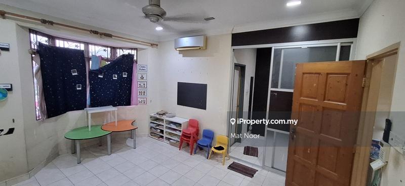 2-storey Terraced House for Sale in Seksyen 7, Shah Alam by Mat Noor - iProperty.com.my