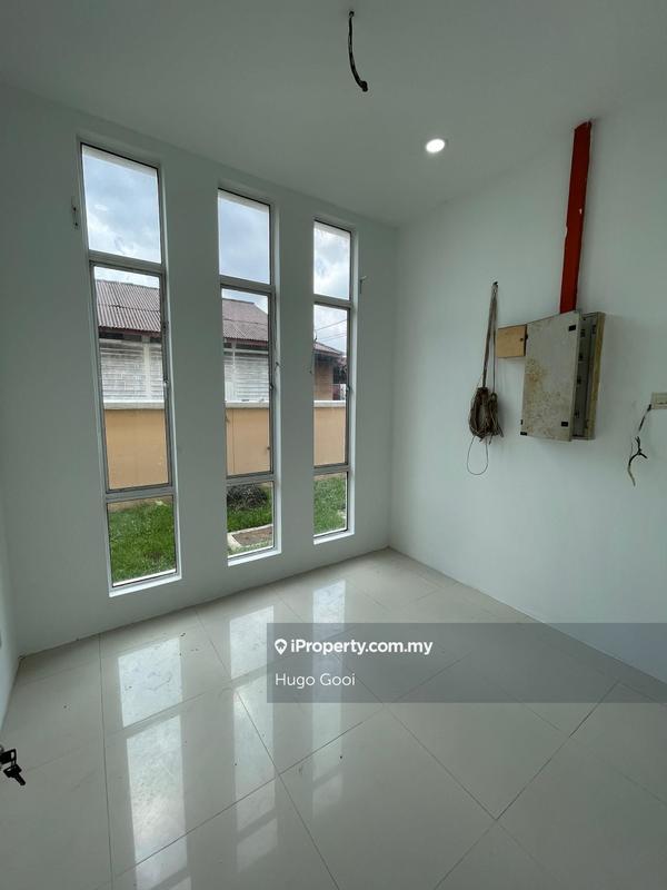 Rumah Berkembar untuk Disewa di Section 4, PJS, Jalan Gasing, Templer, Petaling Jaya oleh Hugo Gooi - iProperty.com.my