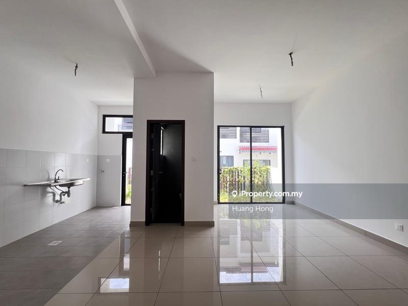 Rumah Berangkai 2 Tingkat untuk Dijual di Setia Safiro, Cyberjaya oleh Huang Hong - iProperty.com.my