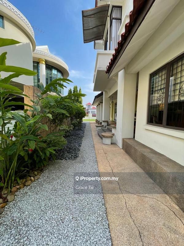 Bungalow House for Sale in Kota Kemuning, Shah Alam by Grace Ee - iProperty.com.my