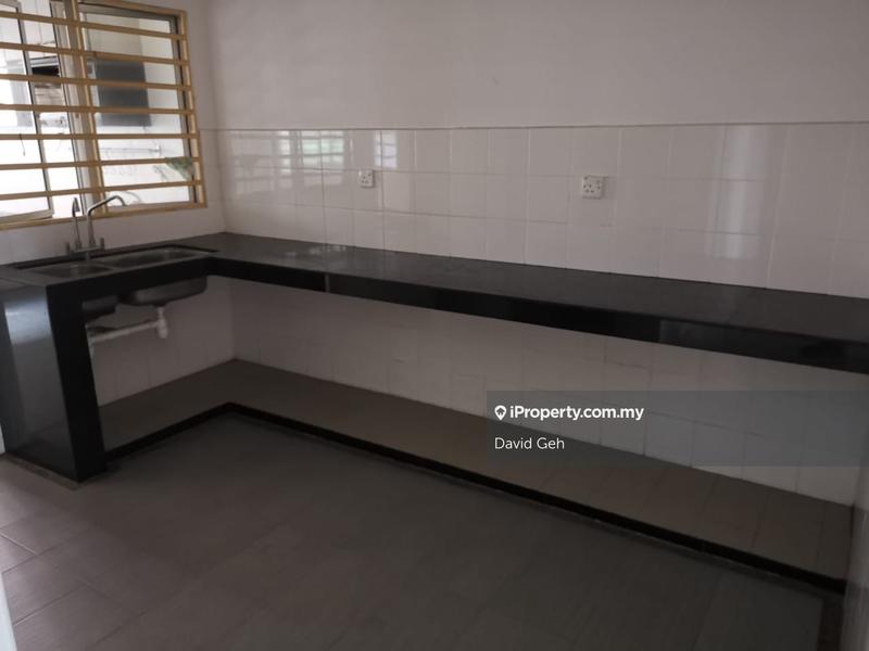 Rumah Berangkai 2 Tingkat untuk Dijual di kjtqa, Seri Kembangan oleh David Geh - iProperty.com.my