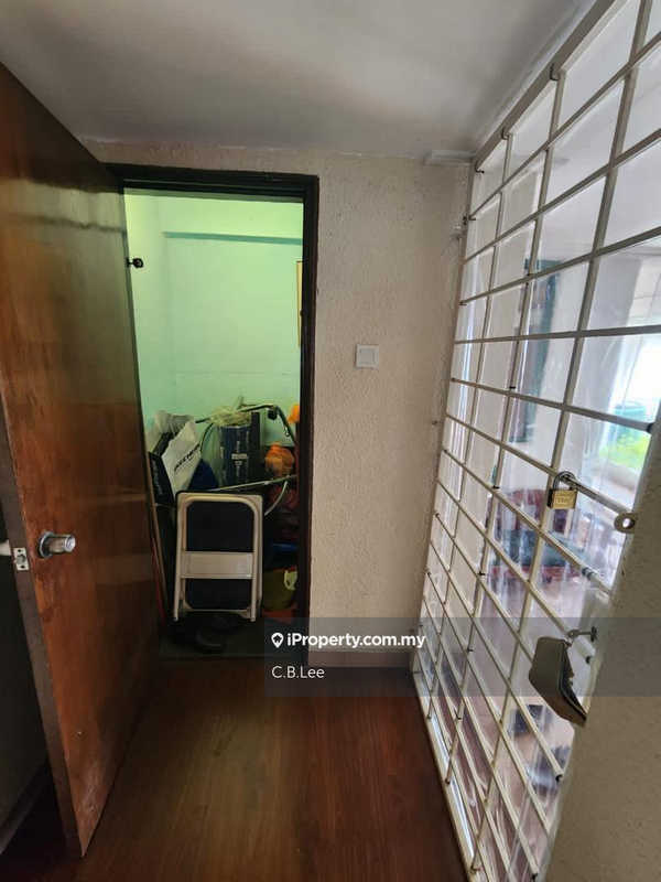 Kondominium untuk Dijual di Spring Villa Condominium oleh C.B.Lee - iProperty.com.my