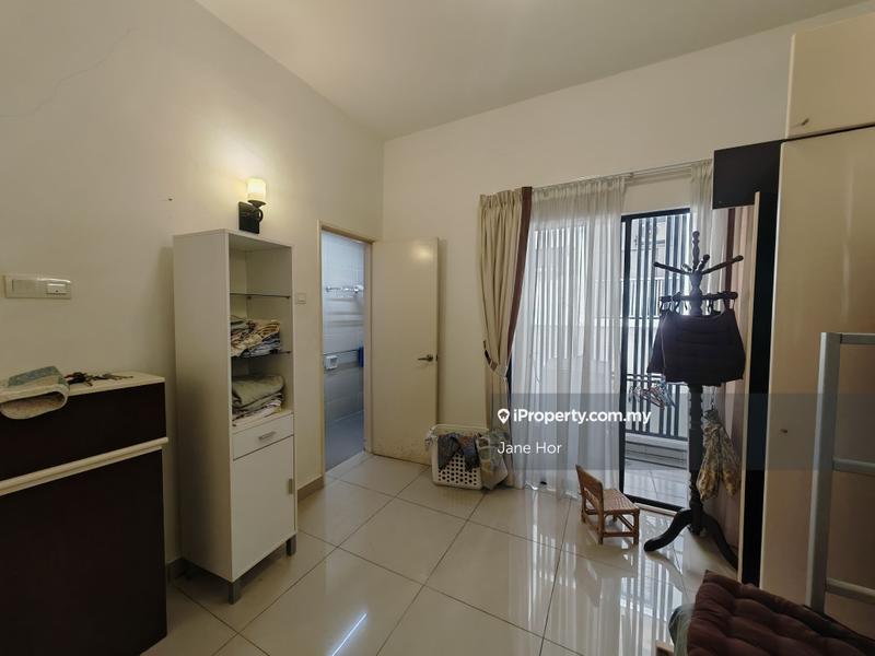 Townhouse for Sale in 16 Sierra, Puchong by Jane Hor - iProperty.com.my