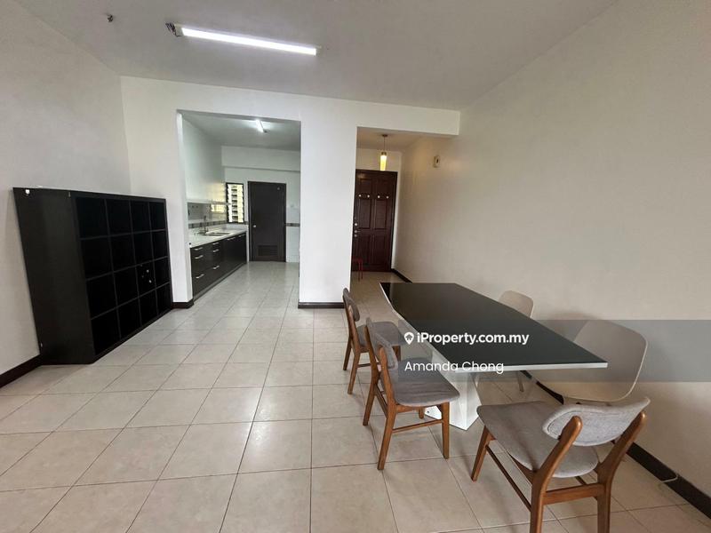 Condominium for Sale in Nadia Parkfront by Amanda Chong - Dining Room - iProperty.com.my