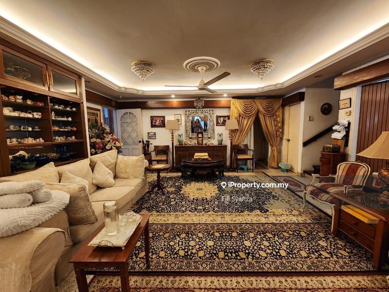 Banglo untuk Dijual di Petaling Jaya, Selangor oleh Fifi Syafiza - iProperty.com.my