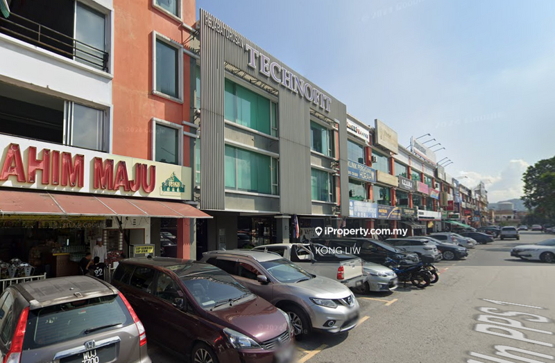 For Sale - ROI 5.53% Pusat Perdagangan Selaseh ( Batu Caves ) 3 Storey Shop For Sale