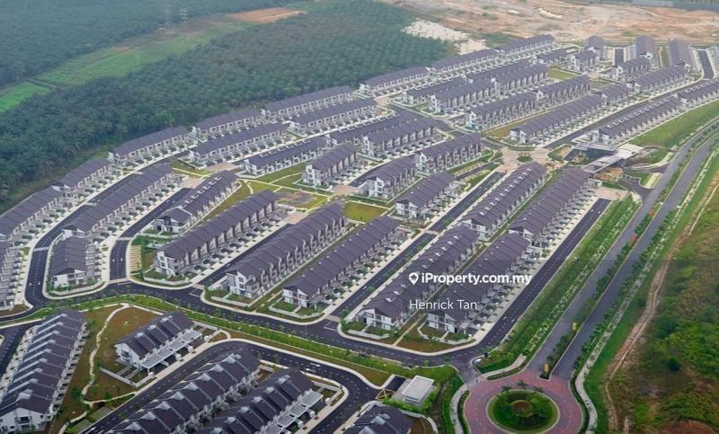 Rumah Teres 2-Tingkat untuk Dijual di Bandar Tropicana Aman, Telok Panglima Garang oleh Henrick Tan - iProperty.com.my