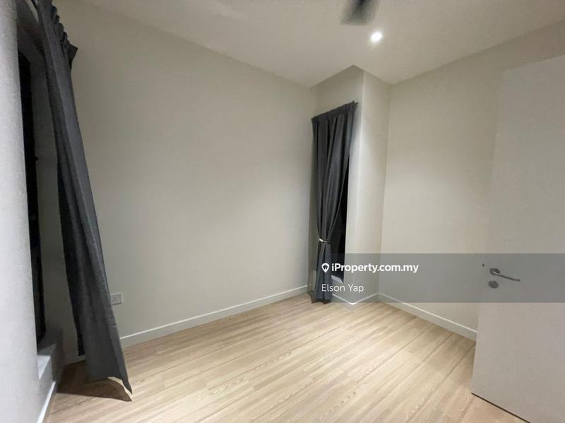 Kediaman Servis untuk Dijual di Residensi Ava @ Kiara Bay oleh Elson Yap - iProperty.com.my