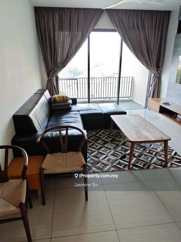 For Rent - Molek Pine 4