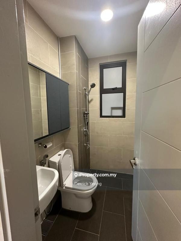 Service Residence for Rent in Ten Kinrara by Derrick Yeong - iProperty.com.my