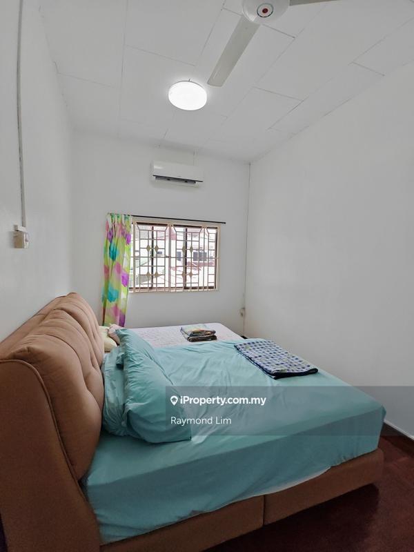 Rumah Berangkai 2 Tingkat untuk Dijual di 7a1nq, Batu Berendam oleh Raymond Lim - iProperty.com.my