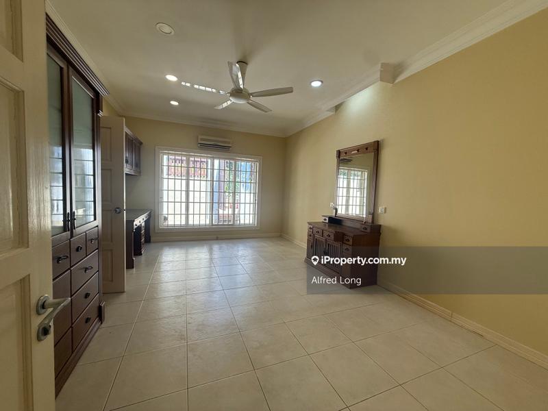 Banglo untuk Dijual di Taman Equine, Seri Kembangan oleh Alfred Long - iProperty.com.my