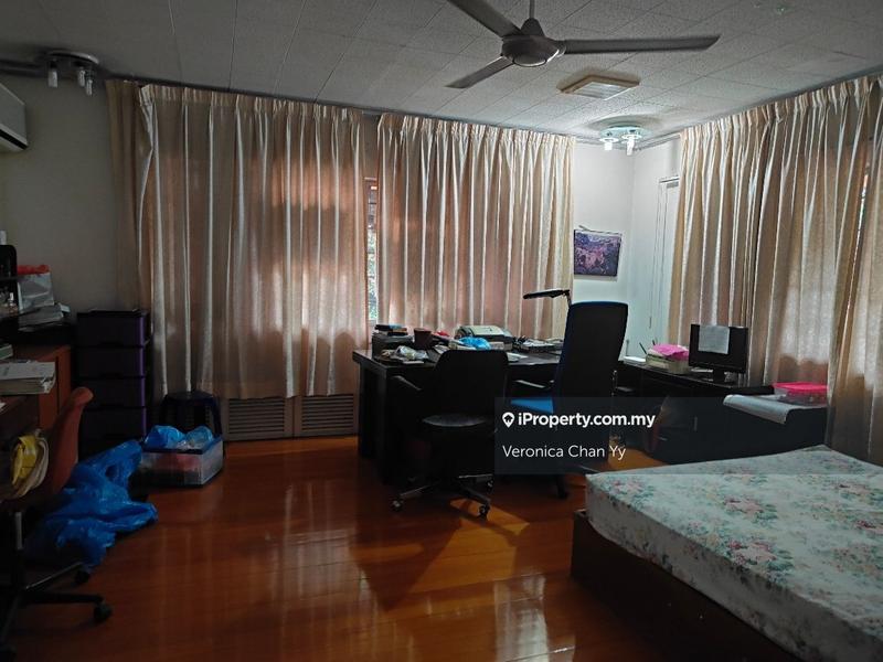 Bungalow House for Sale in Ukay Heights, Ampang by Veronica Chan Yy - iProperty.com.my