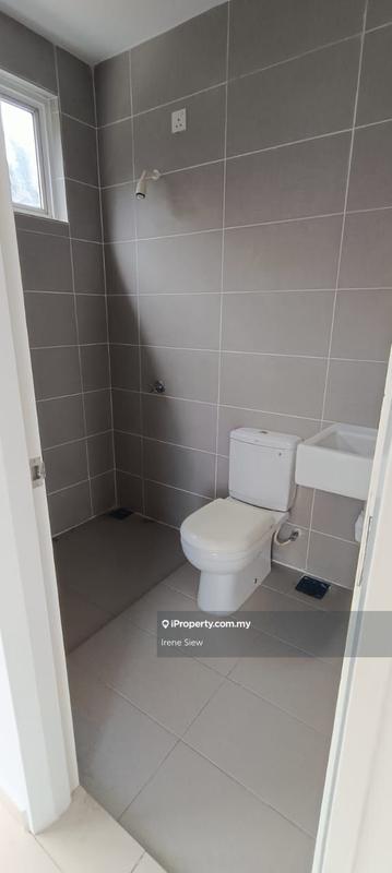 2-storey Terraced House for Sale in Suriaman 3, Suria Heights, Seremban 2, Bandar Sri Sendayan by Irene Siew - iProperty.com.my