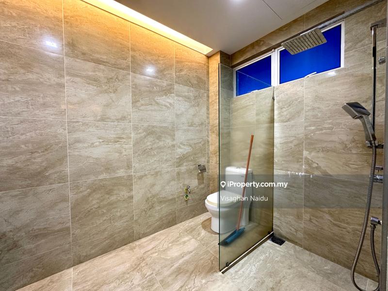 Banglo untuk Dijual di Ivory Heights Desa 8 Bandar Country Homes, Rawang oleh Visaghan Naidu - iProperty.com.my