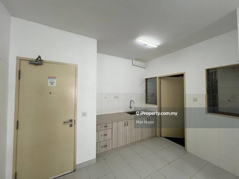 Pangsapuri untuk Dijual di Seri Intan Apartment oleh Mat Noor - iProperty.com.my