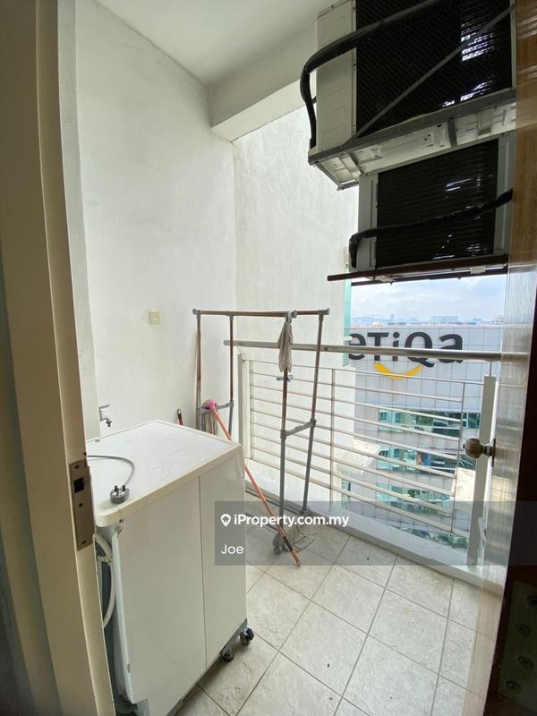 Condominium for Rent in Gaya Bangsar by Joe - Balcony - iProperty.com.my