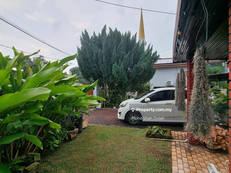 Bungalow House for Sale in Kampung Tunku, Petaling Jaya by Mohd Shah Dolah - iProperty.com.my