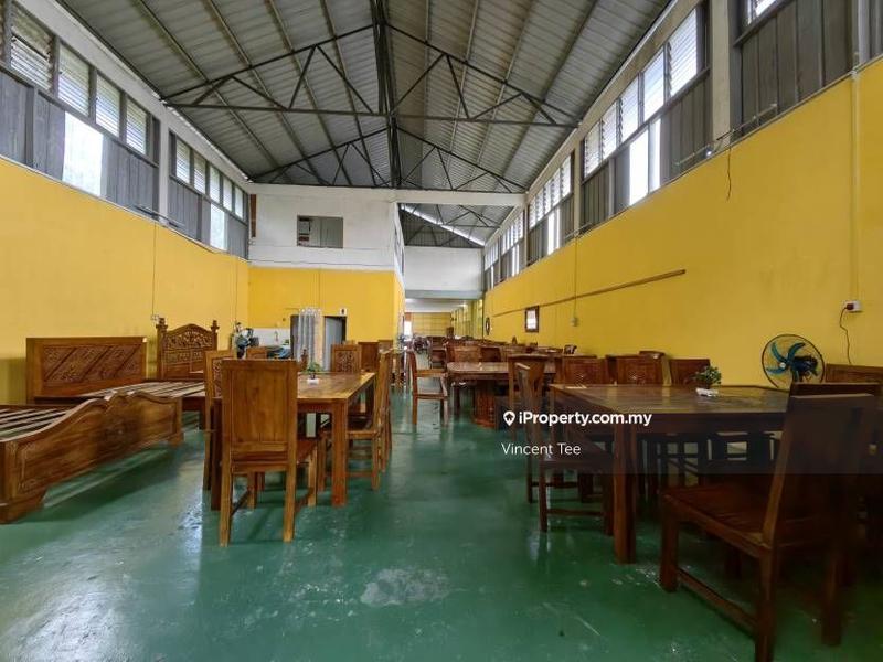 For Rent - Warehouse 60x200 Main Road Frontage Kuala Selangor