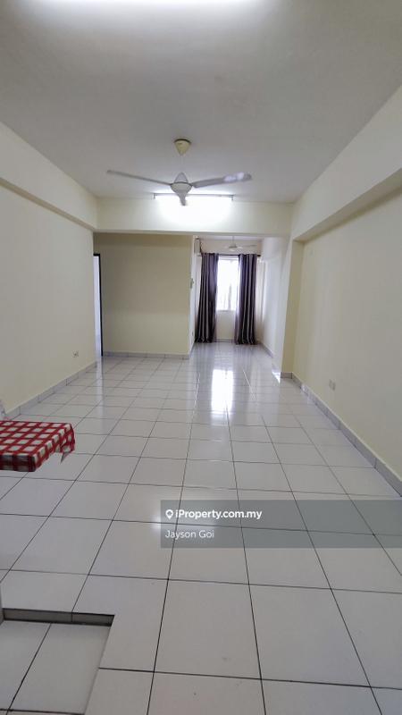 For Sale - Radius Residence