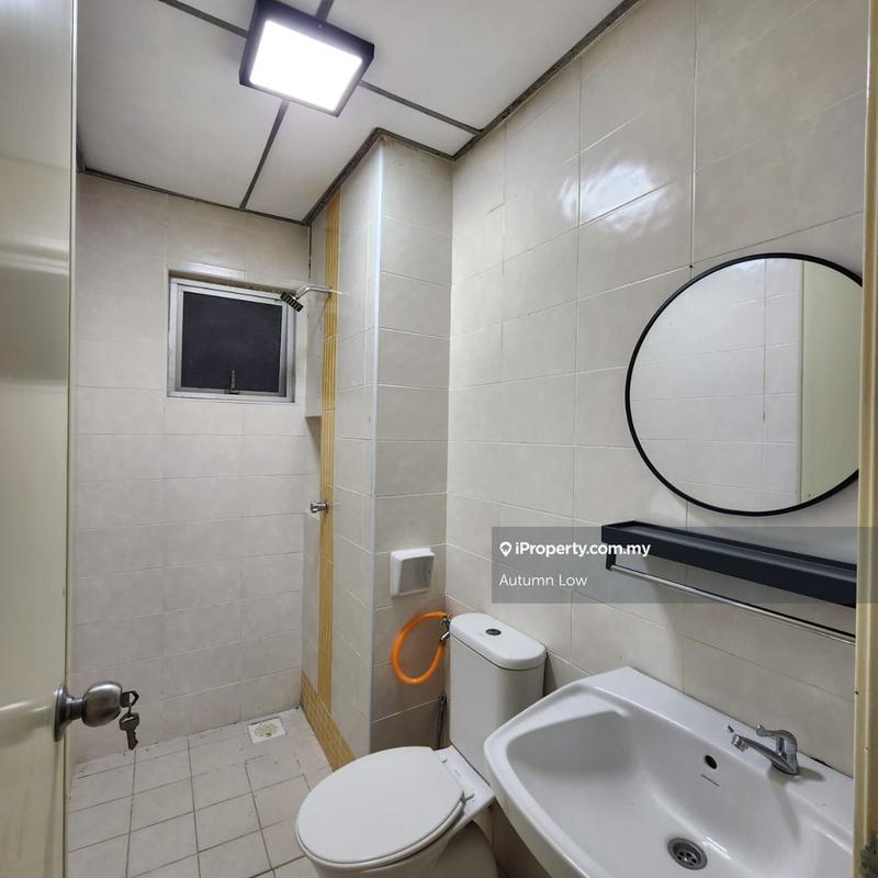 Service Residence for Rent in Metropolitan Square by Autumn Low - iProperty.com.my