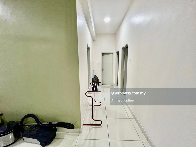 Condominium for Sale in Lake Vista Residence (Tasik Vista Residen) by Ahmad Fadlee - iProperty.com.my