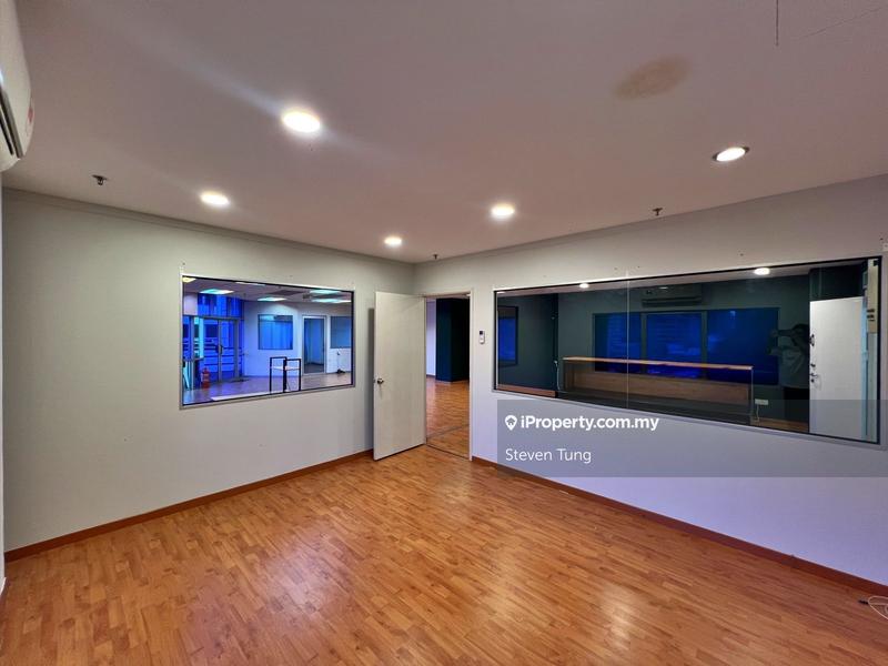 Office for Sale in Menara Uncang Emas, UE3, VivaHome, Sunway Velocity, Cheras by Steven Tung - iProperty.com.my