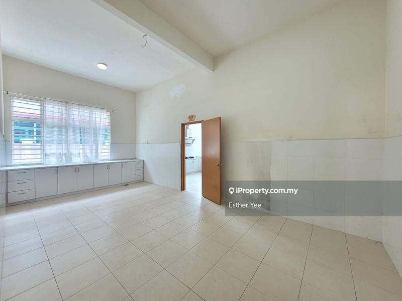 Semi-Detached House for Sale in Bandar Baru Ampang, Ampang by Esther Yee - iProperty.com.my