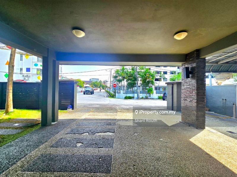 Bungalow House for Sale in Taman Ampang Utama, Ampang by Sharil Routh - iProperty.com.my