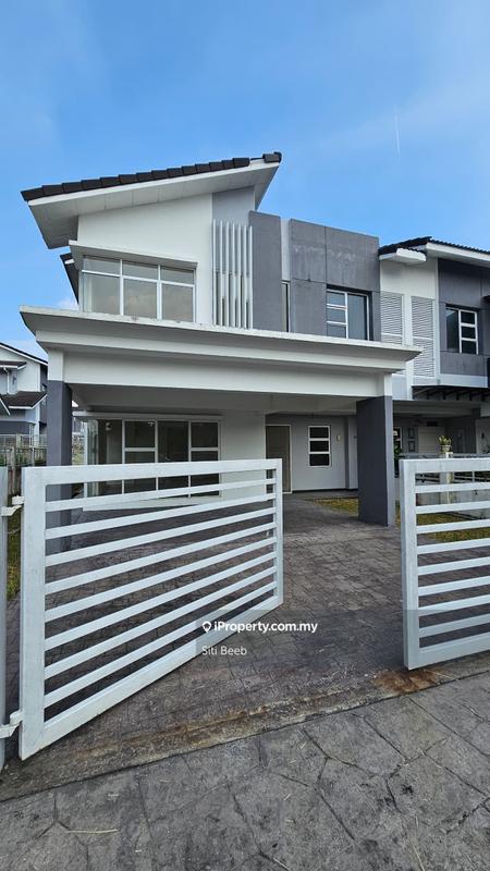 Rumah Berkembar untuk Dijual di Bukit Bandaraya, Shah Alam oleh Siti Beeb - iProperty.com.my